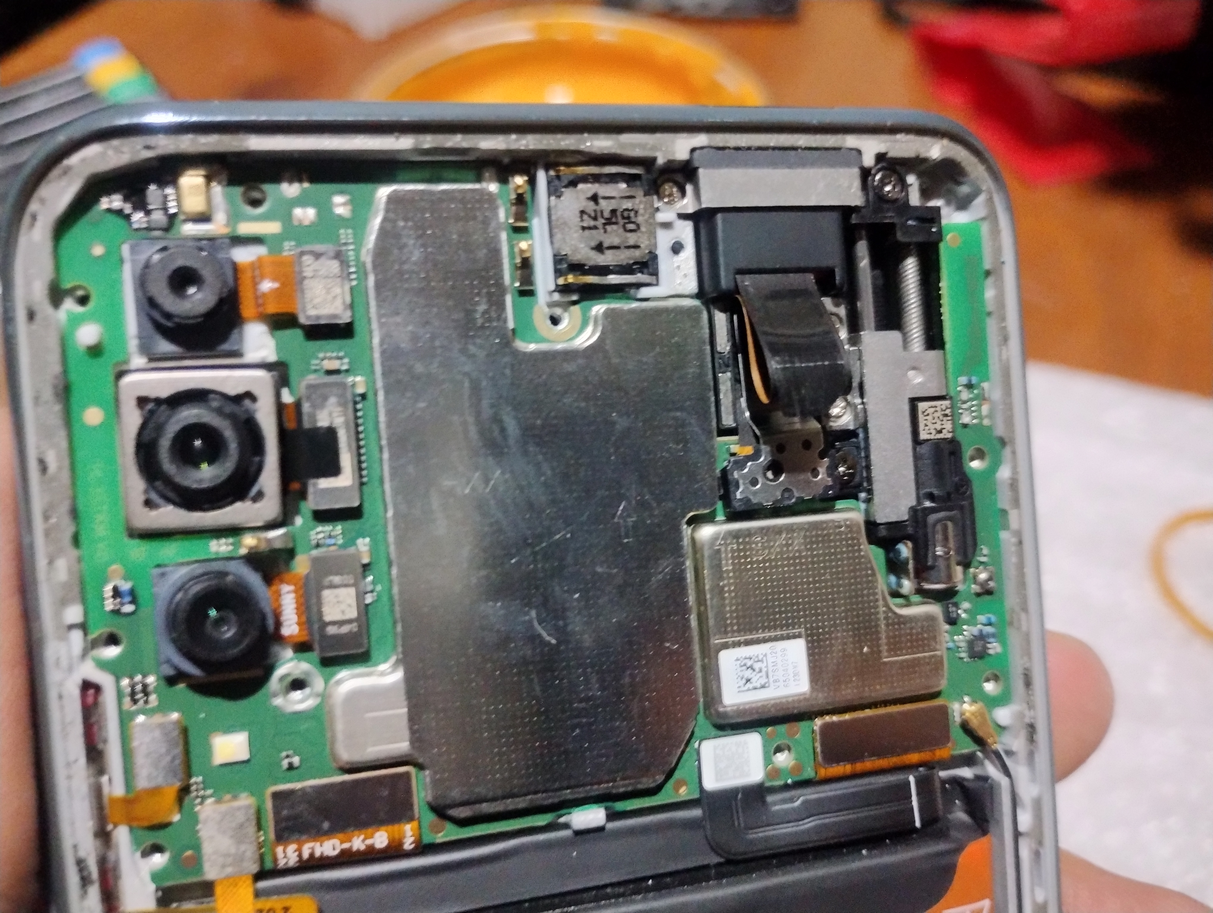 Reparación interna de placa electrónica